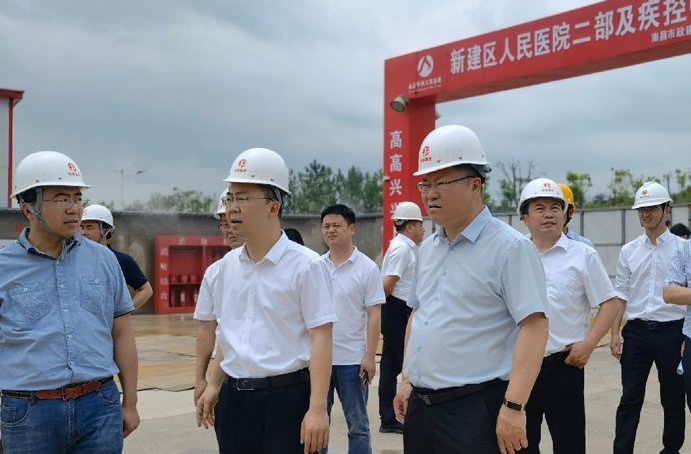 新建區(qū)委常委、常務副區(qū)長賈中強到新建區(qū)職業(yè)技術學校新校區(qū)建設項目、新建區(qū)人民醫(yī)院二部及疾控中心項目調(diào)研