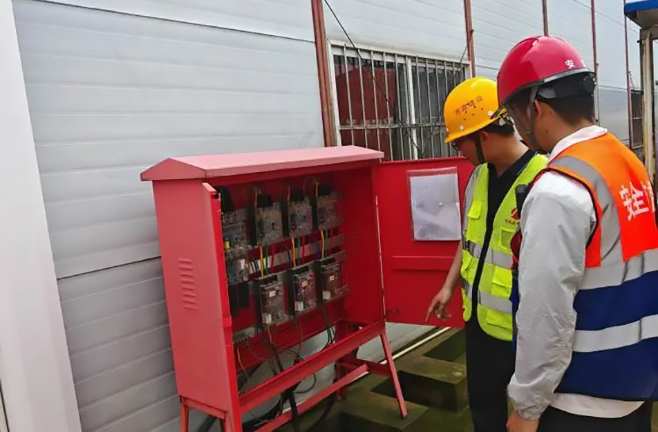 南昌市政建設(shè)集團(tuán)開(kāi)展強(qiáng)對(duì)流天氣專(zhuān)項(xiàng)安全檢查